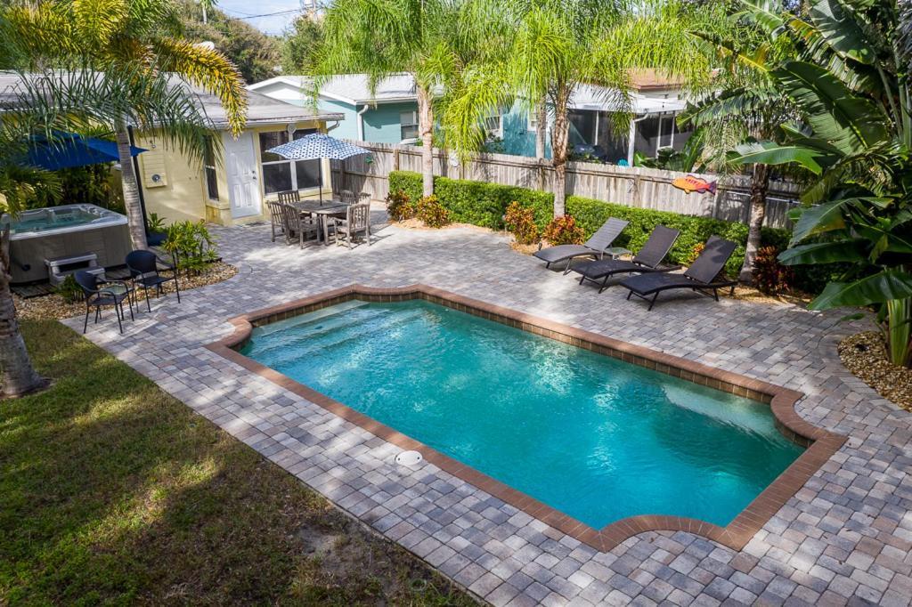 ניו סמירנה ביץ' Turtles Nest Pool Home ~ Hot Tub ~ Walking Distance To The Beach - 821 E. 11Th מראה חיצוני תמונה